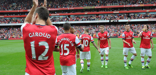 2026年美加墨世界杯扩军至48队，小组赛规则革新，淘汰赛对阵更复杂，传统强队与新势力激烈竞争。