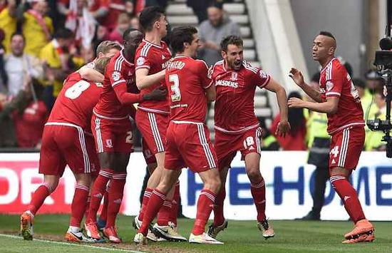 环足奖年度最佳前锋最终8人候选：登贝莱、亚马尔、姆巴佩在列（环足奖年度最佳前锋8人名单出炉：姆巴佩、登贝莱、亚马尔等入围）