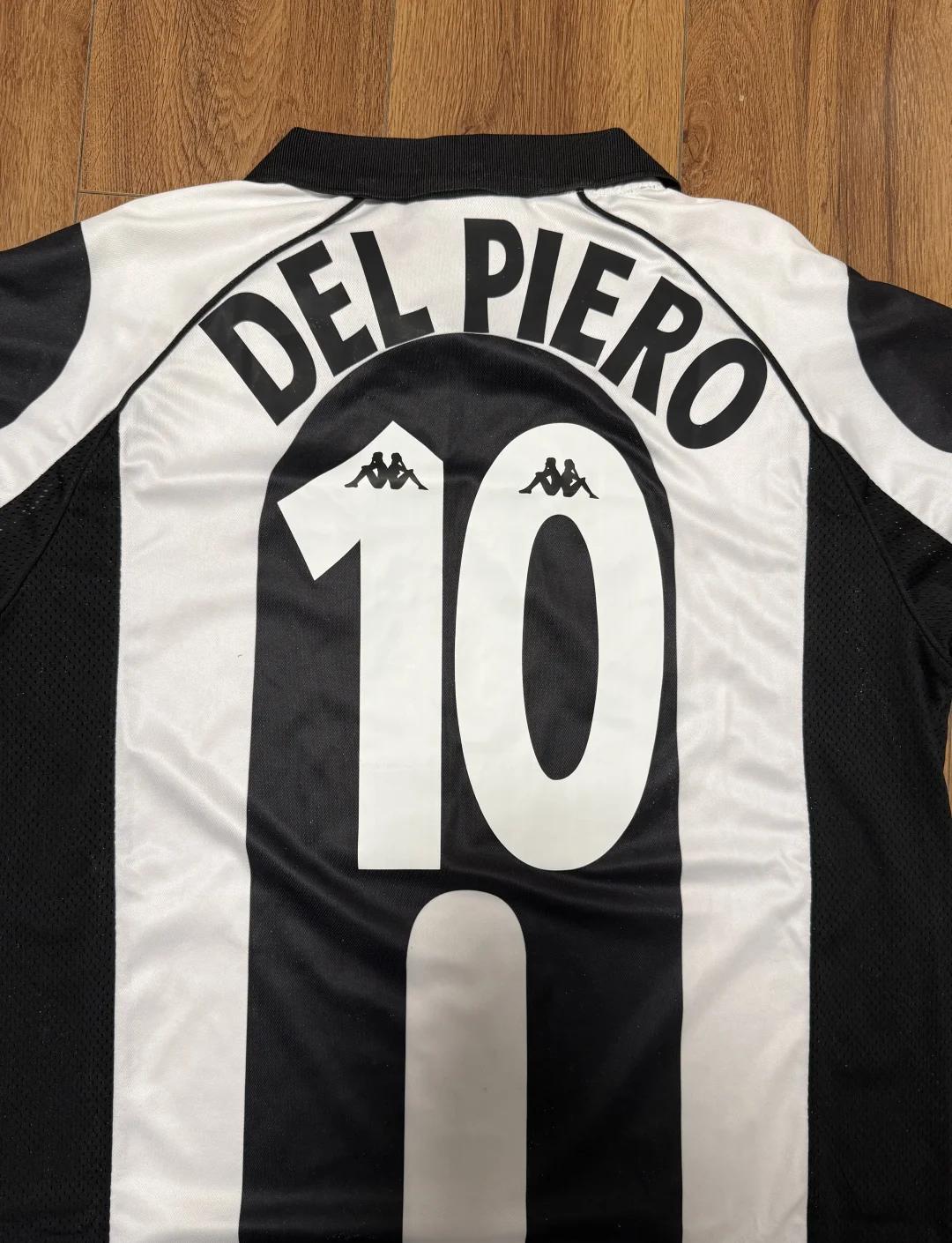 阿尔巴尼亚中场：在比赛的前70分钟，我们和英格兰势均力敌（阿尔巴尼亚中场：前70分钟我们与英格兰不相上下）